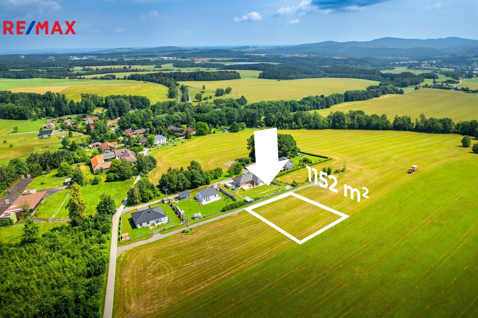 Prodej pozemek pro bydlení - Omlenice, 1 152 m²