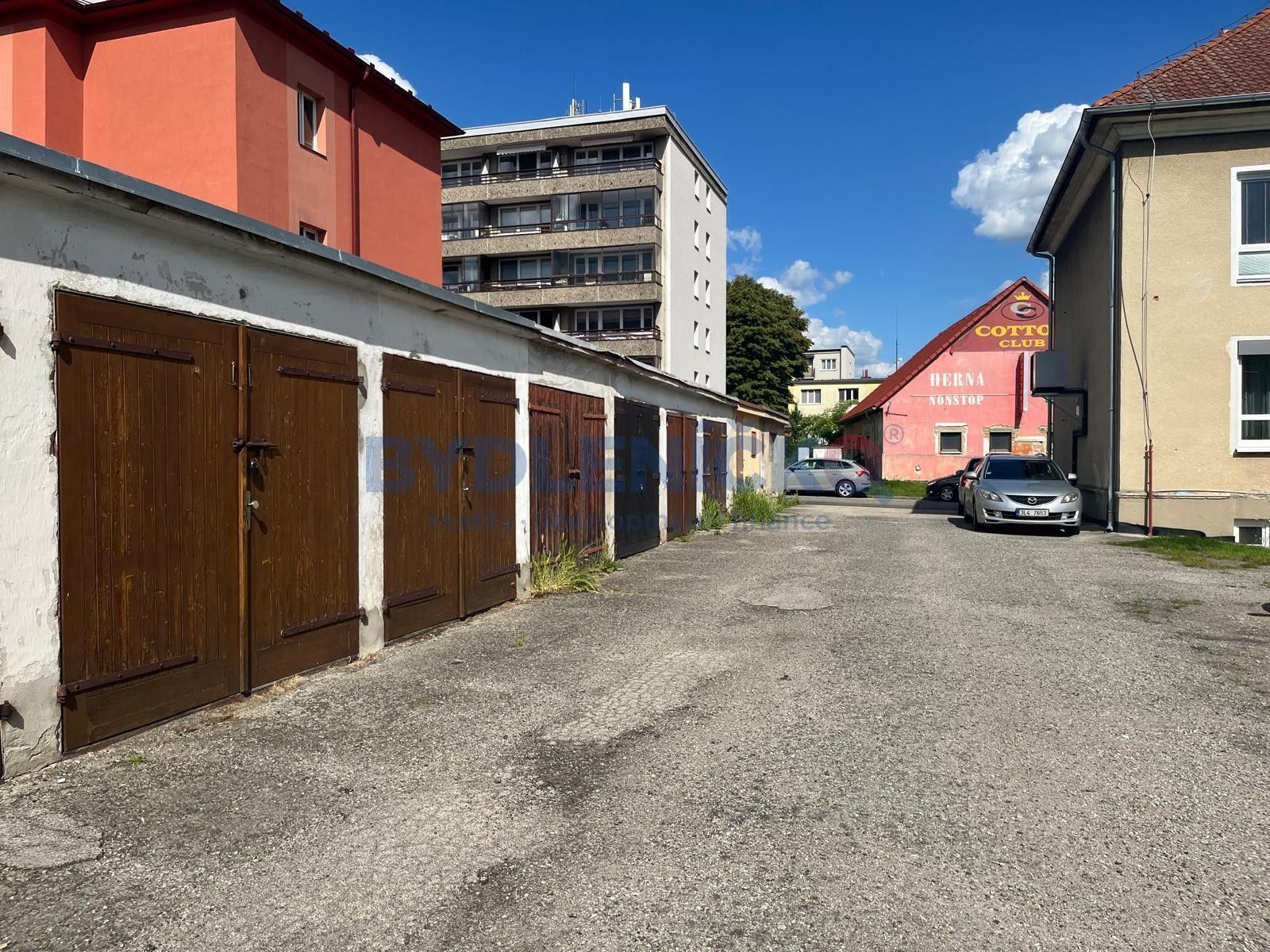 Garáže, České Budějovice 5, České Budějovice, 15 m²