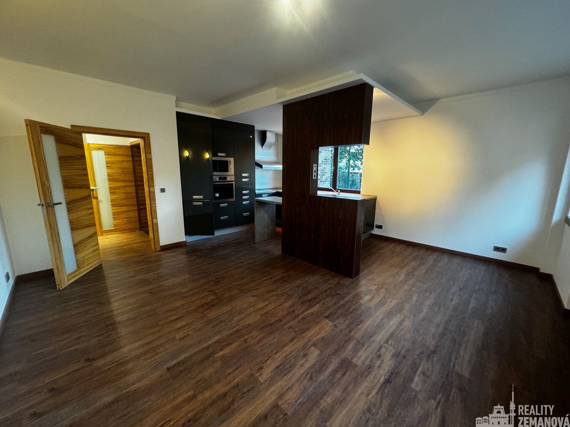 3+kk, Foerstrova, Praha, 89 m²