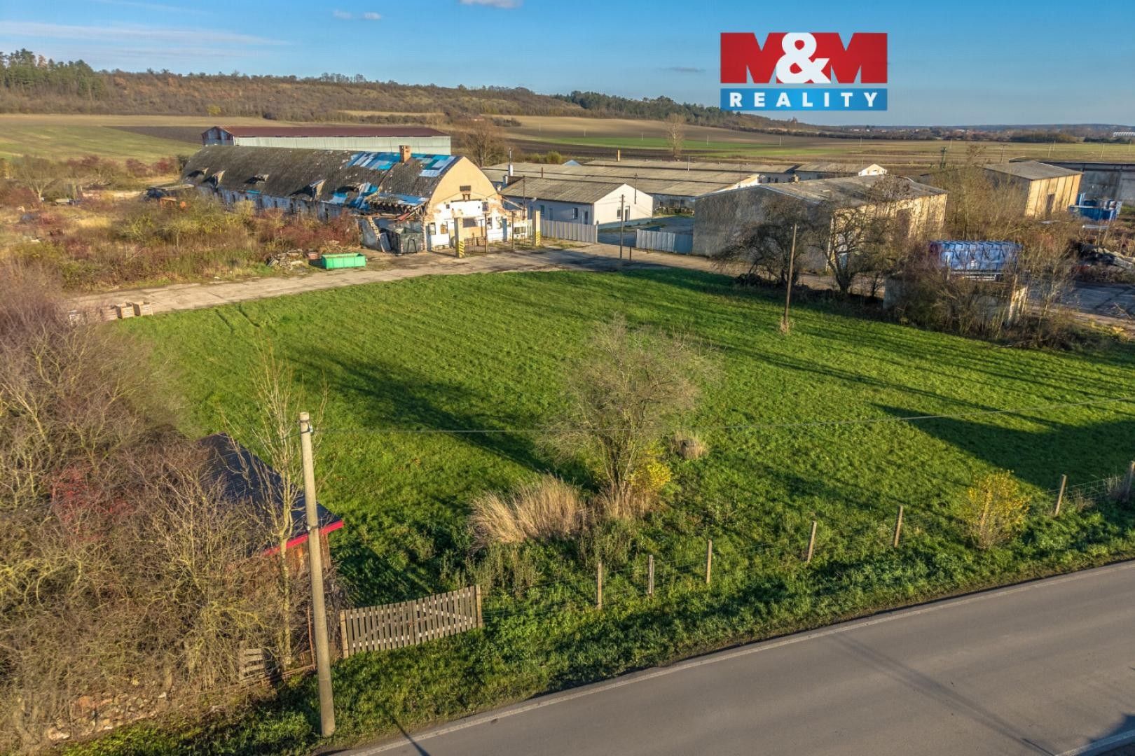 Komerční pozemky, Nedomice