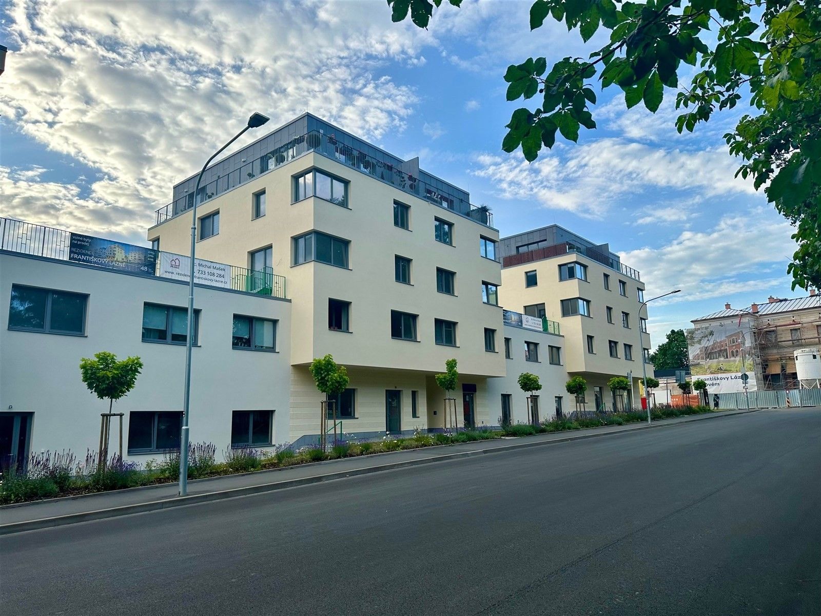 Obchodní prostory, Nádražní, Františkovy Lázně, 27 m²