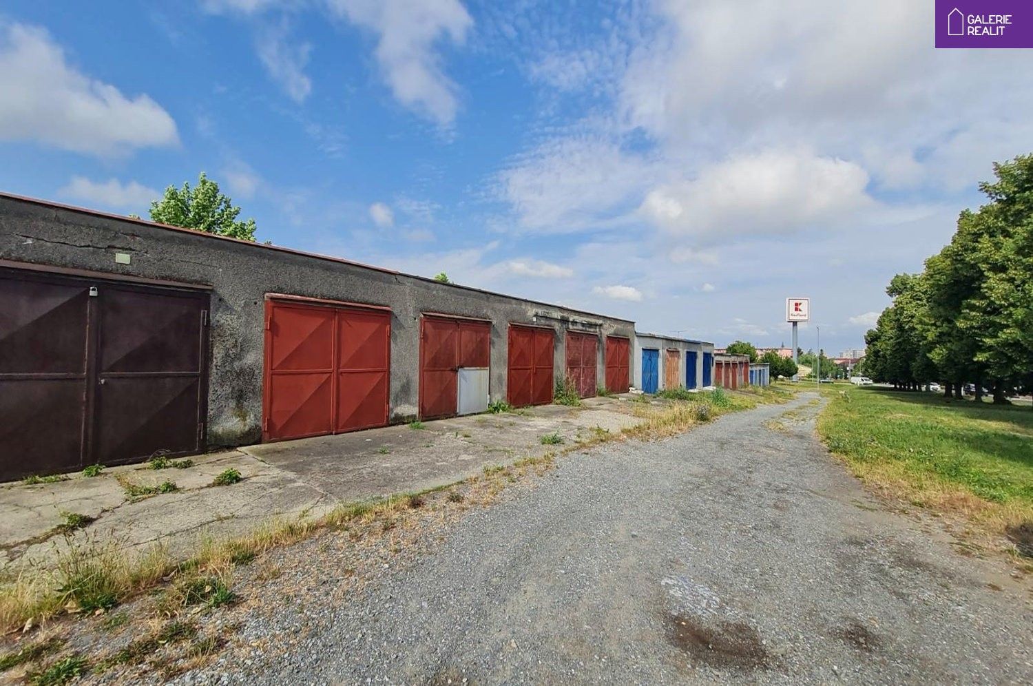 Garáže, Želatovská, Přerov, 18 m²