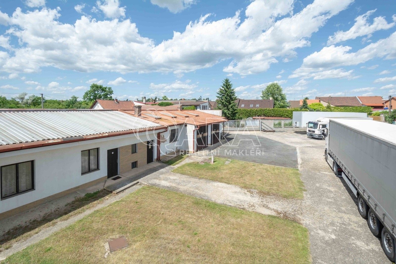 Sklady, Kokořínská, Mělník, 249 m²