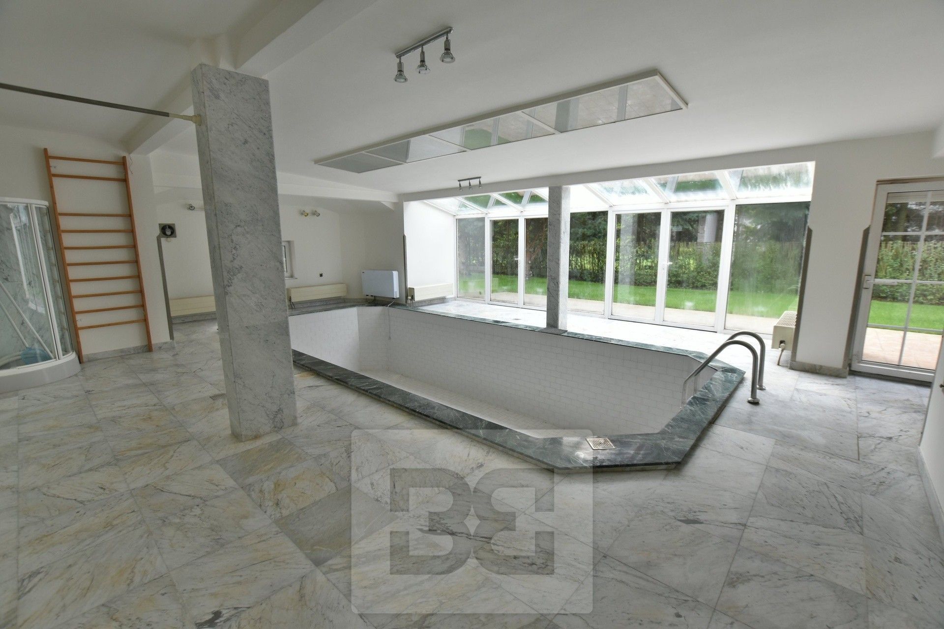 Prodej rodinný dům - Říčanská, Průhonice, 336 m²