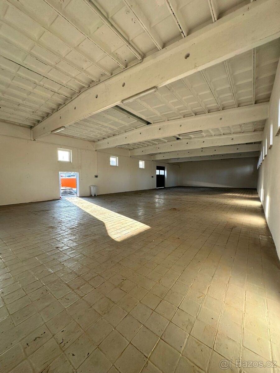 Sklady, Kladno, 272 03