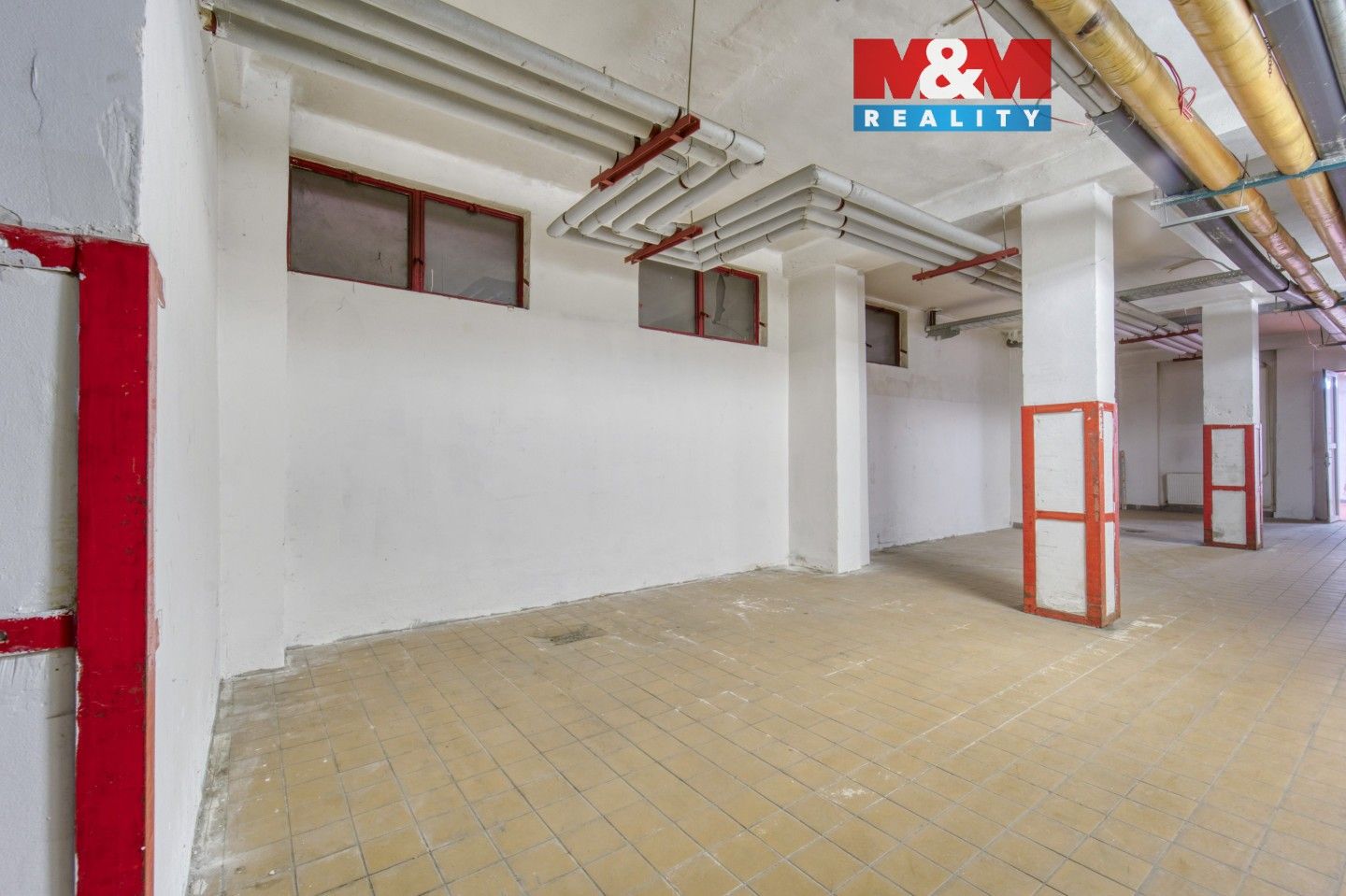 Sklady, Sousedská, Plzeň, 12 m²