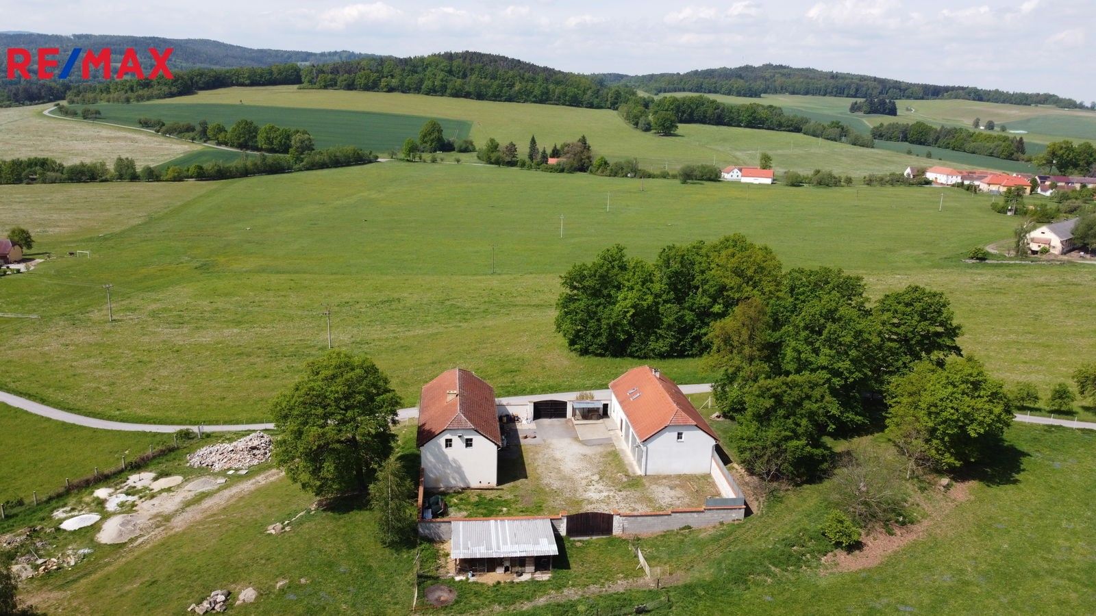 Prodej komerční - Žitná, Hracholusky, 460 m²