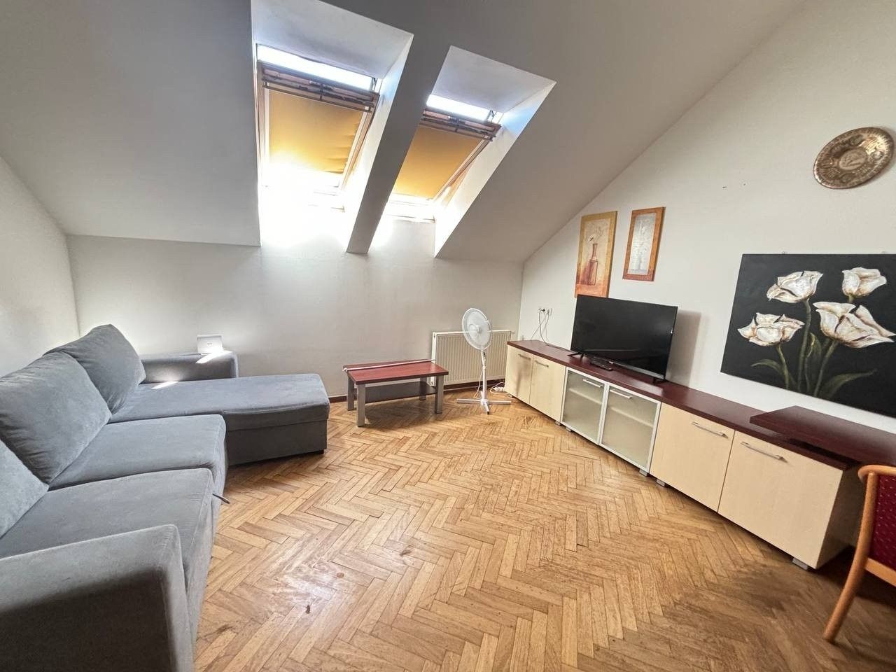 2+kk, Koubkova, Praha, 54 m²