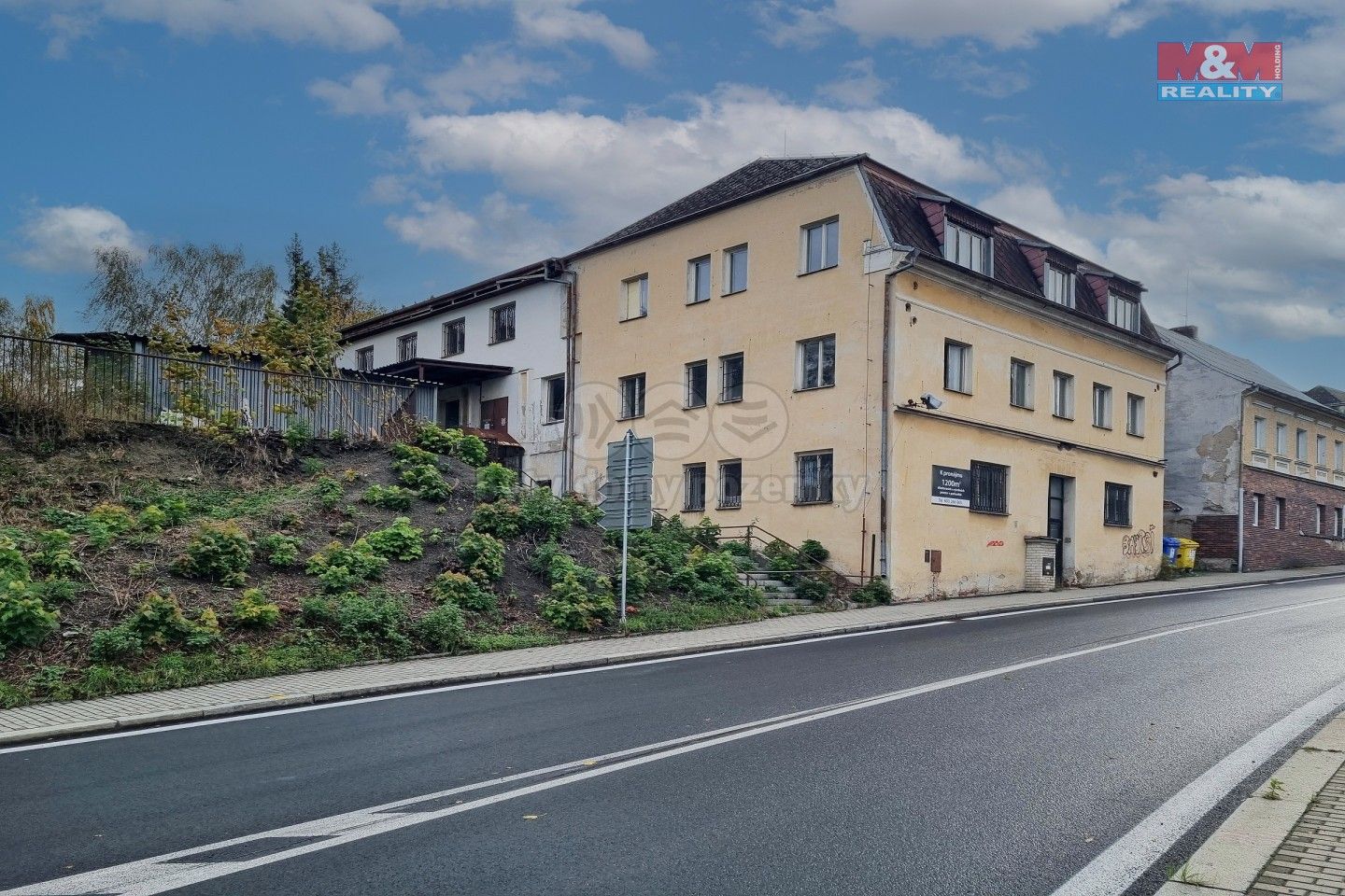 Výrobní prostory, Studentská, Karlovy Vary, 1 200 m²