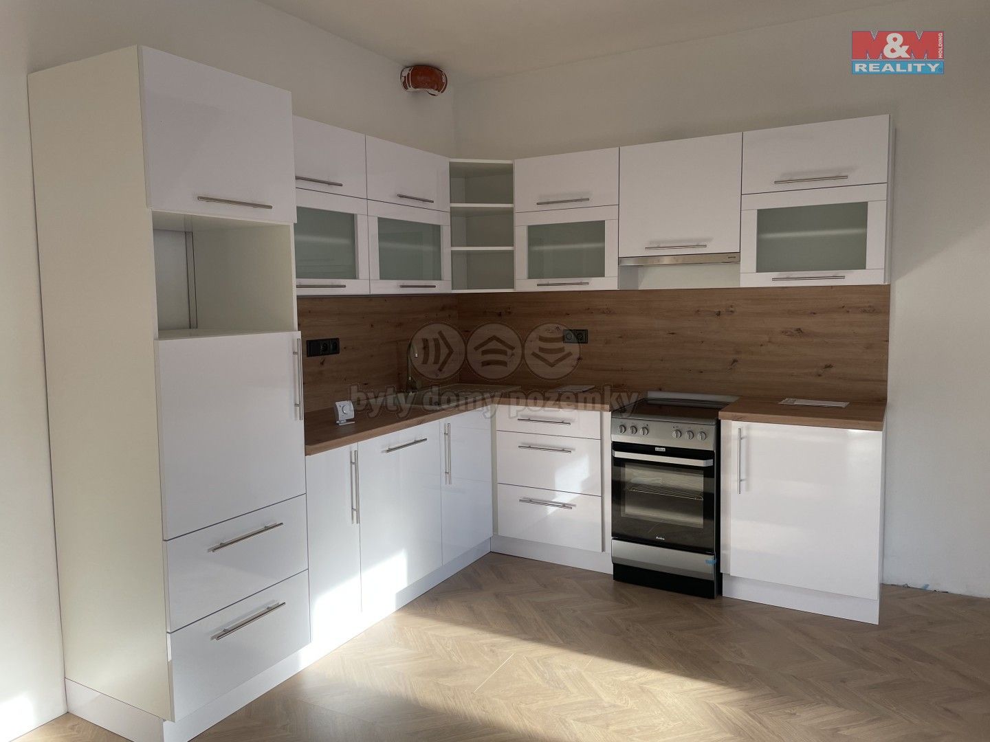 Prodej byt 4+kk - Resselovo náměstí, Chrudim, 168 m²