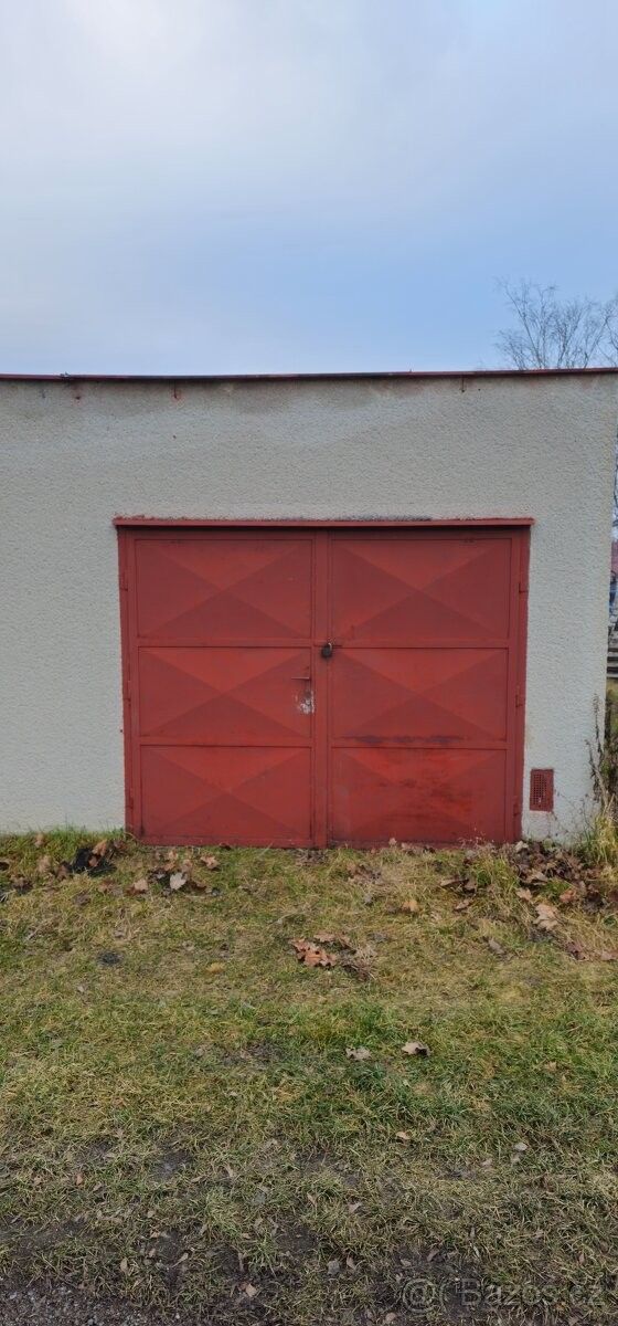 Garáže, Strakonice, 386 01