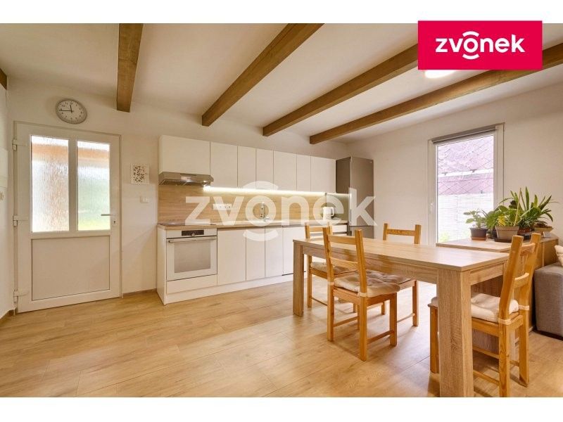 Rodinné domy, Leština, Strmilov, 124 m²