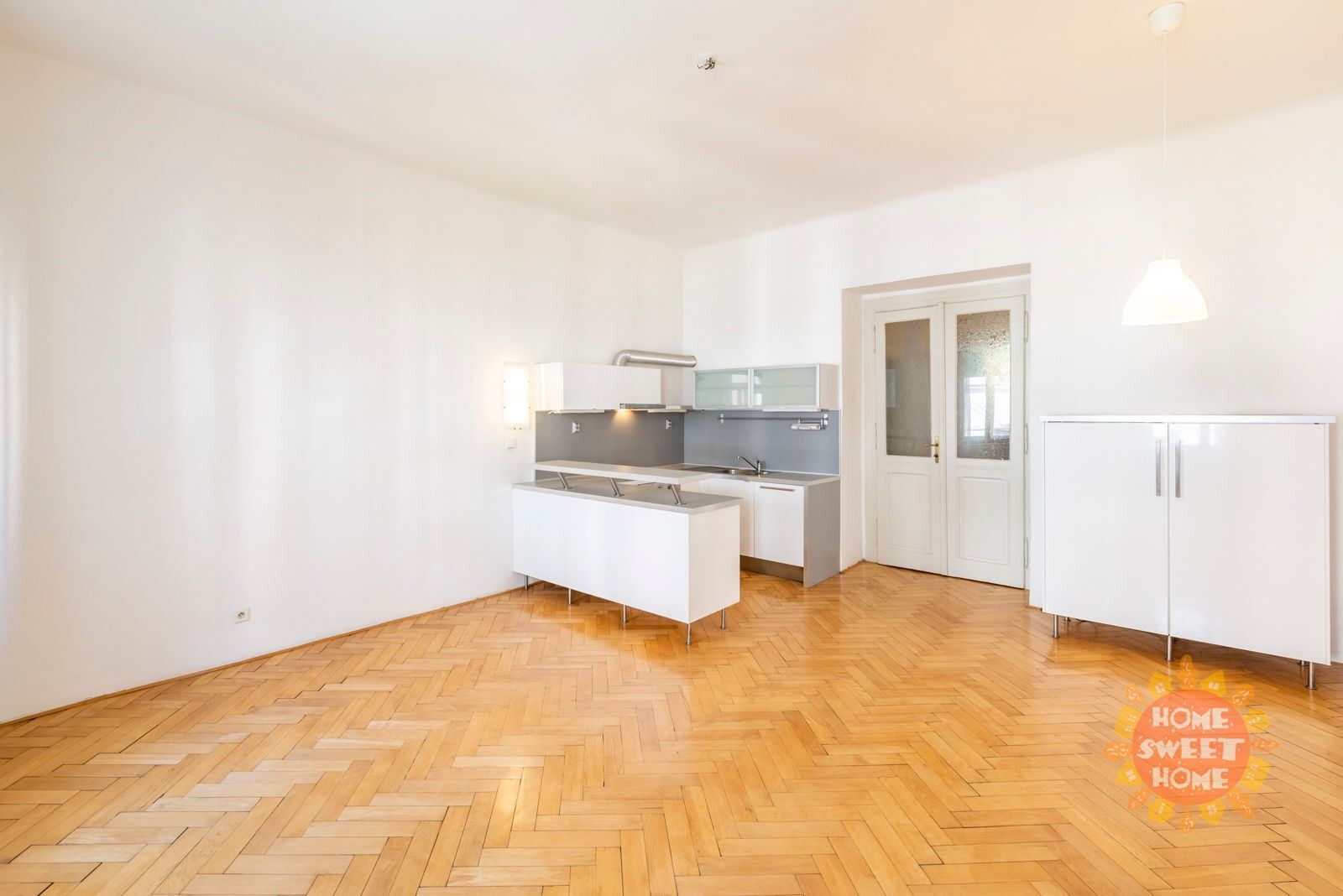 3+kk, Moravská, Praha, 80 m²