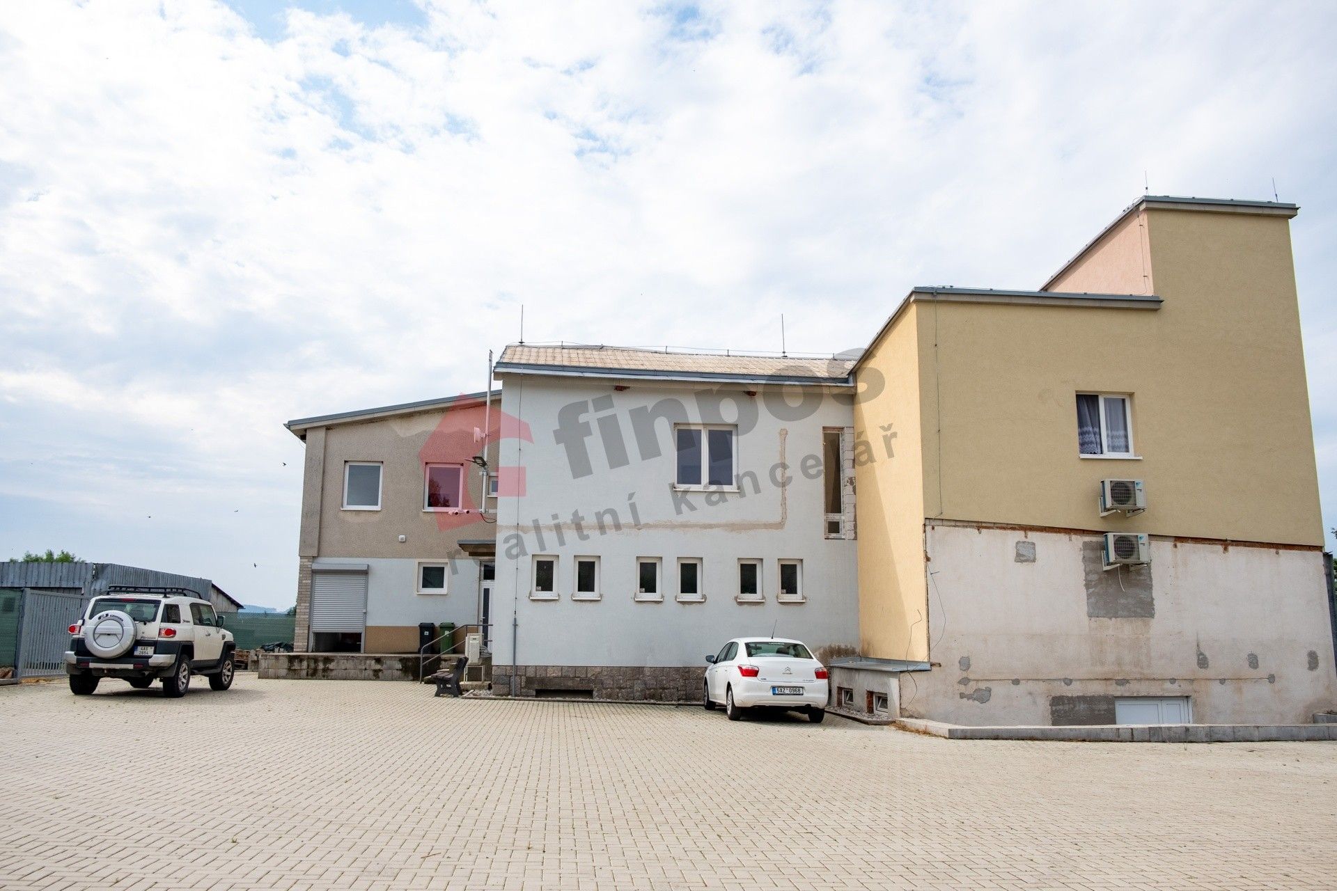 Kanceláře, Pětihosty, 20 m²