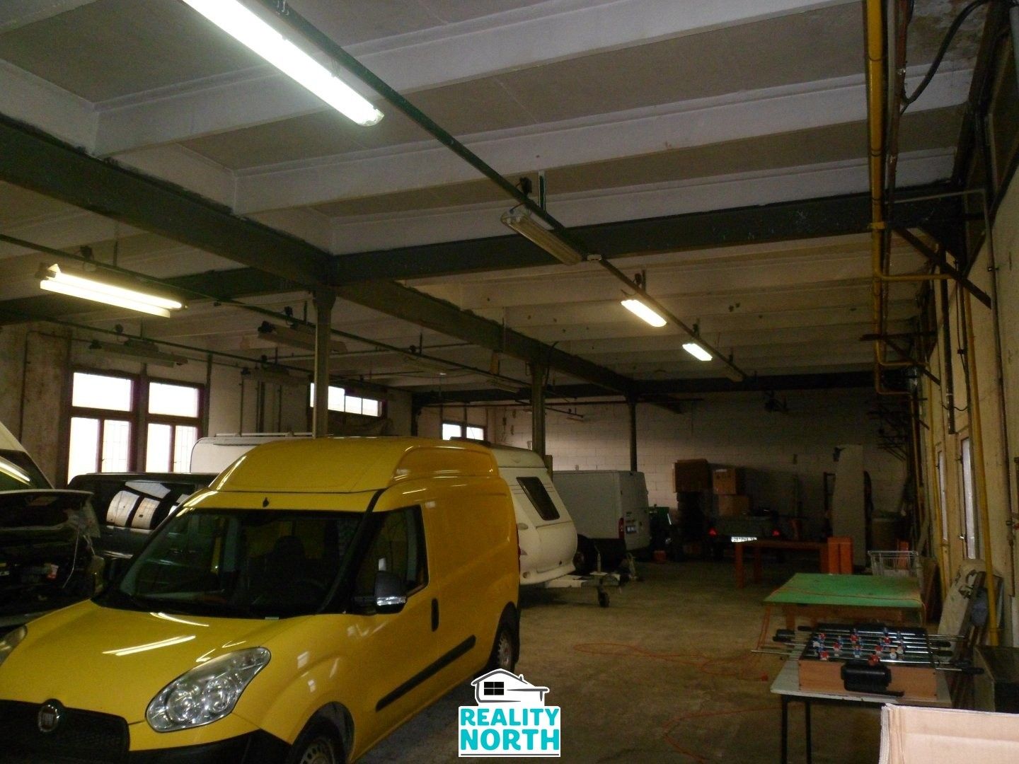 Pronájem sklad - U Skladiště, Ústí nad Labem, 360 m²