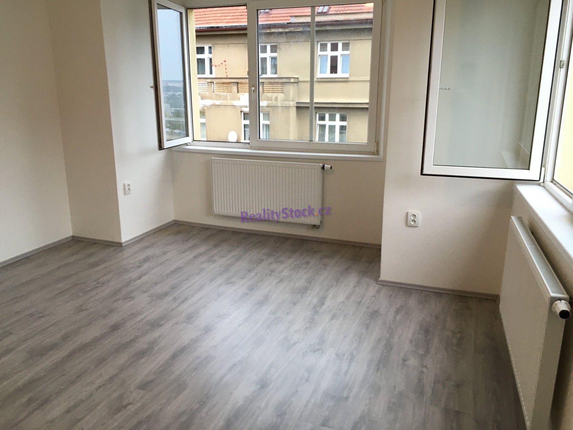 Pronájem byt 3+kk - Jana Želivského, Praha, 56 m²