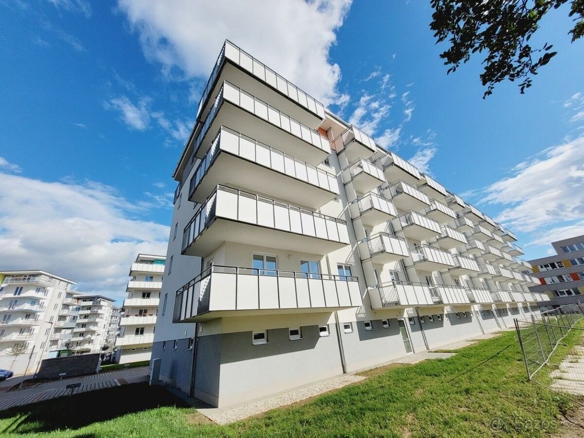 3+kk, Uherské Hradiště, 686 06, 72 m²