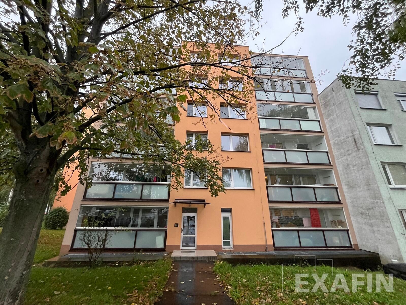 Pronájem byt 2+kk - Ouholická, Praha, 42 m²