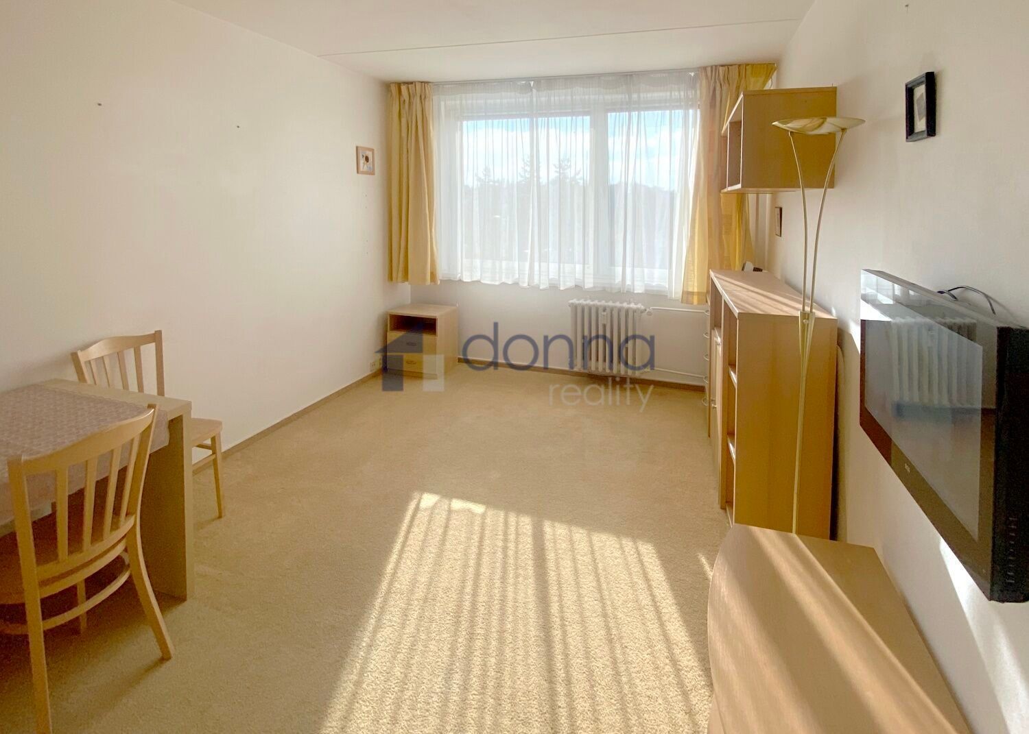 Pronájem byt 2+kk - K rovinám, Praha, 43 m²