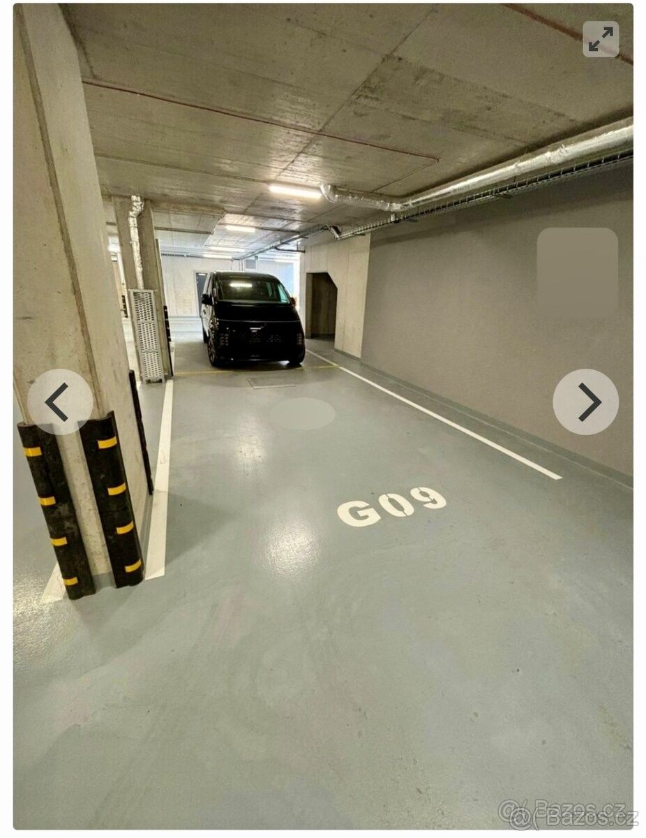 Garáže, Pardubice, 530 02