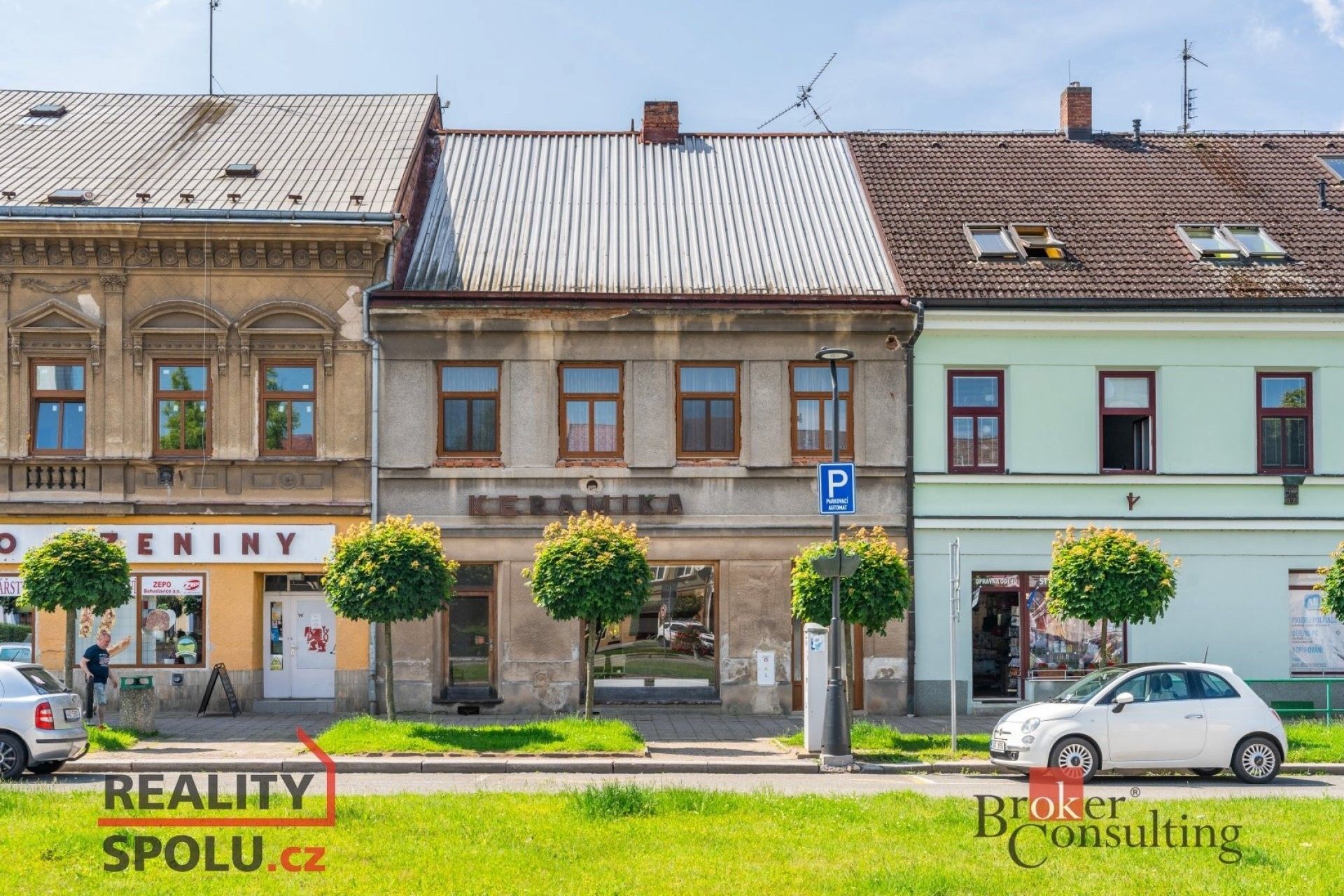 Rodinné domy, Masarykovo náměstí, Třebechovice pod Orebem, 183 m²