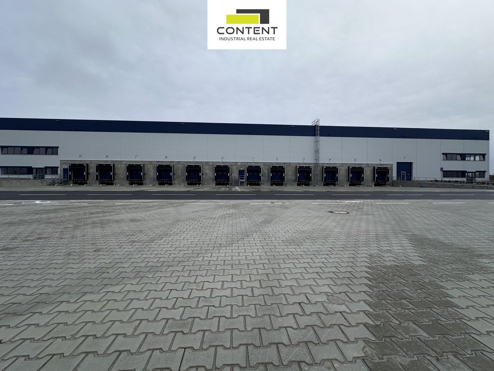 Sklady, Podhradská, Cheb, 22 600 m²