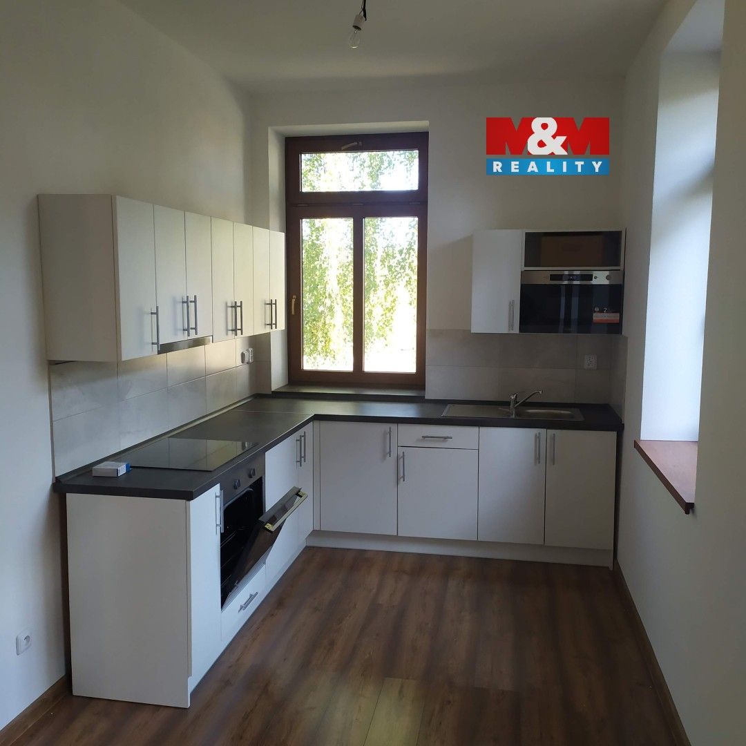 3+kk, třída Hrdinů, Rýmařov, 78 m²