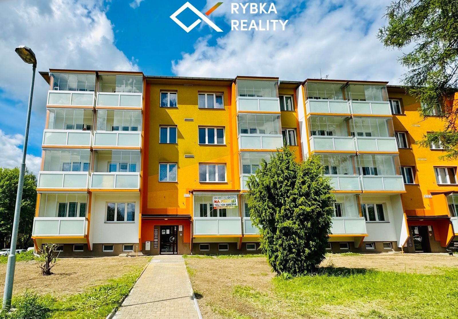 Pronájem byt 1+kk - Josefa Hory, Havířov, 24 m²