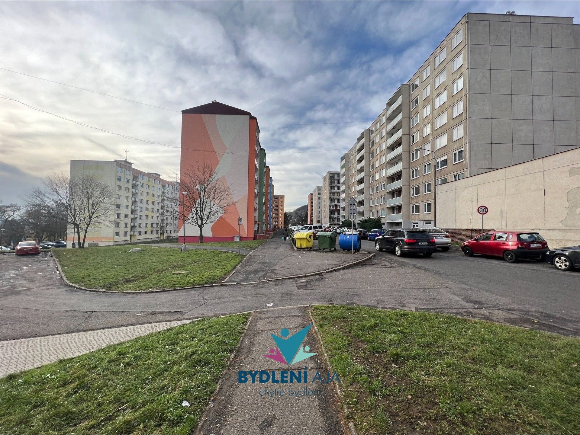 Pronájem byt 2+kk - Dukelských hrdinů, Krupka, 40 m²