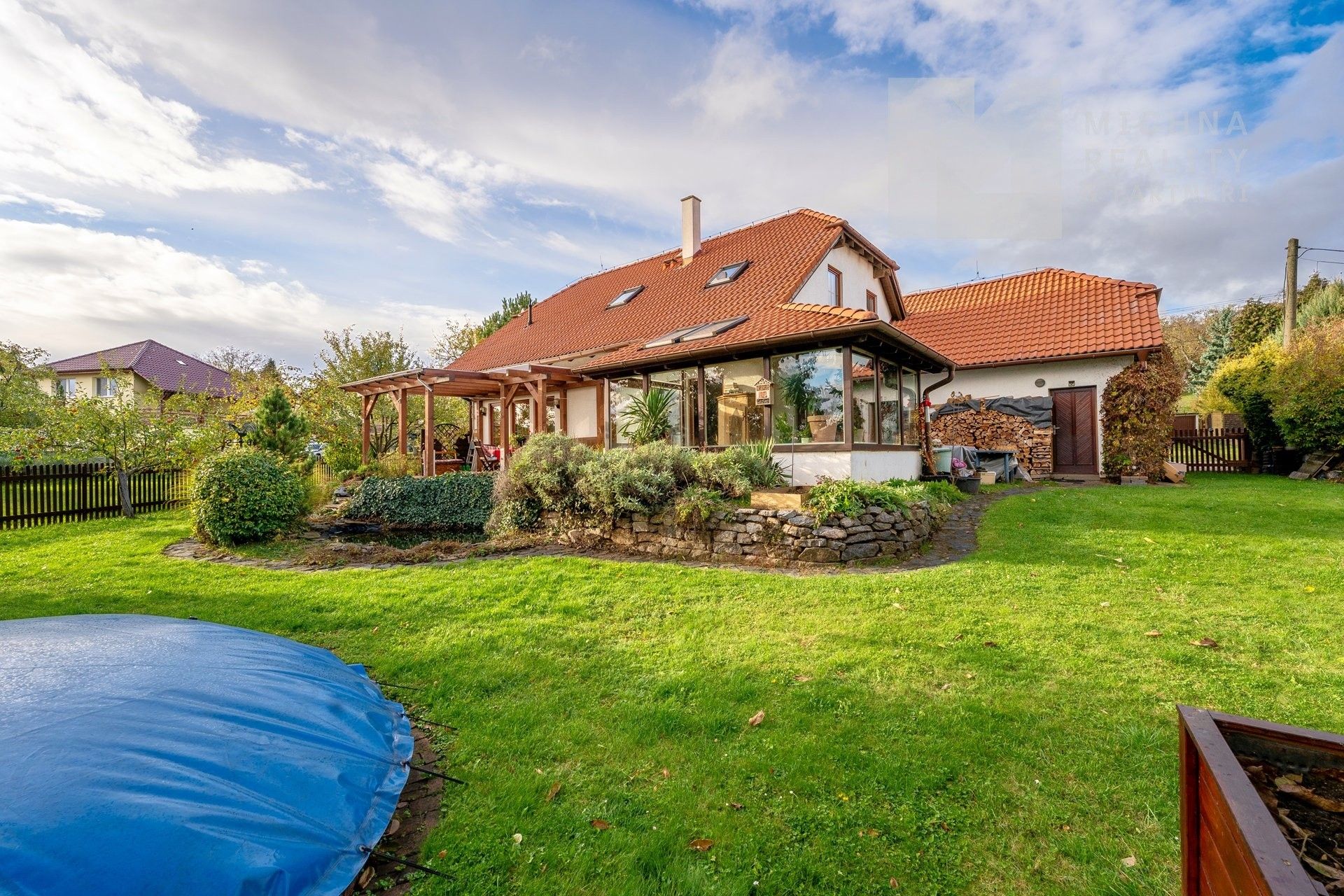 Rodinné domy, Mezihorní, Říčany, 198 m²