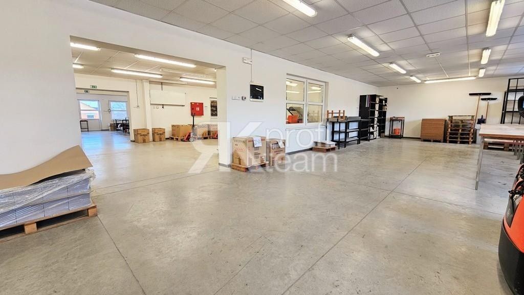 Prodej sklad - Opava, 747 05