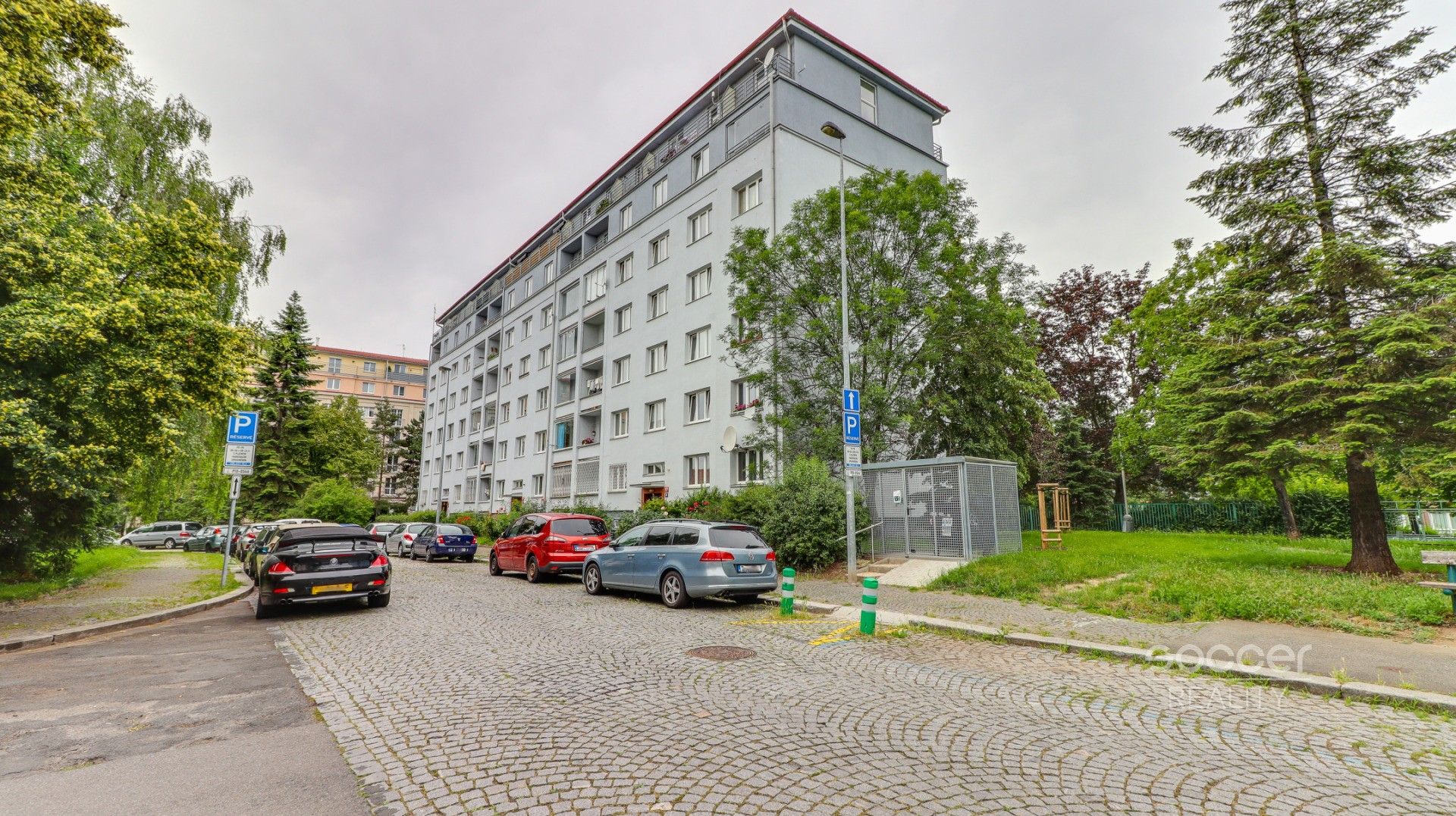 Pronájem byt 3+1 - Sečská, Praha, 72 m²