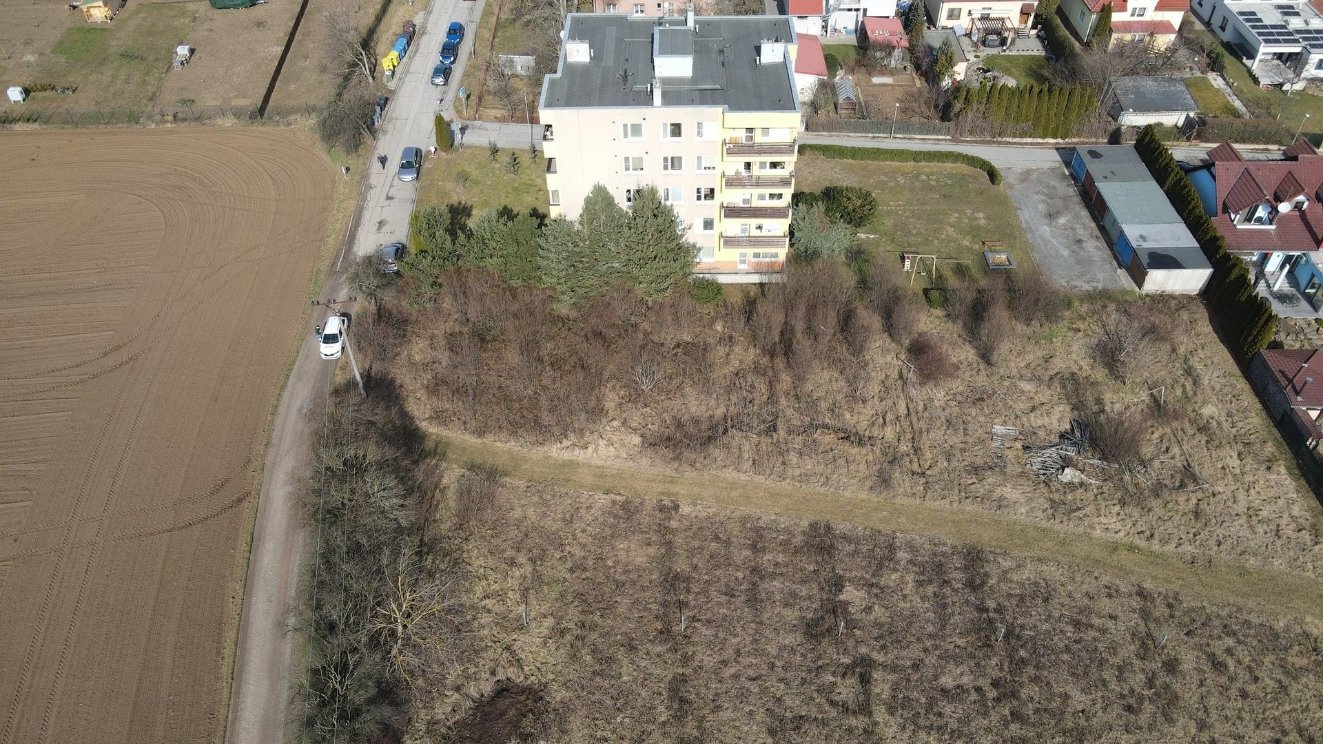 Prodej pozemek pro bydlení - Česká, 1 678 m²