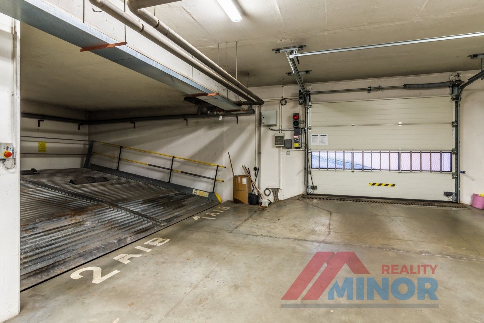 Pronájem ostatní - Na žertvách, Praha, 13 m²