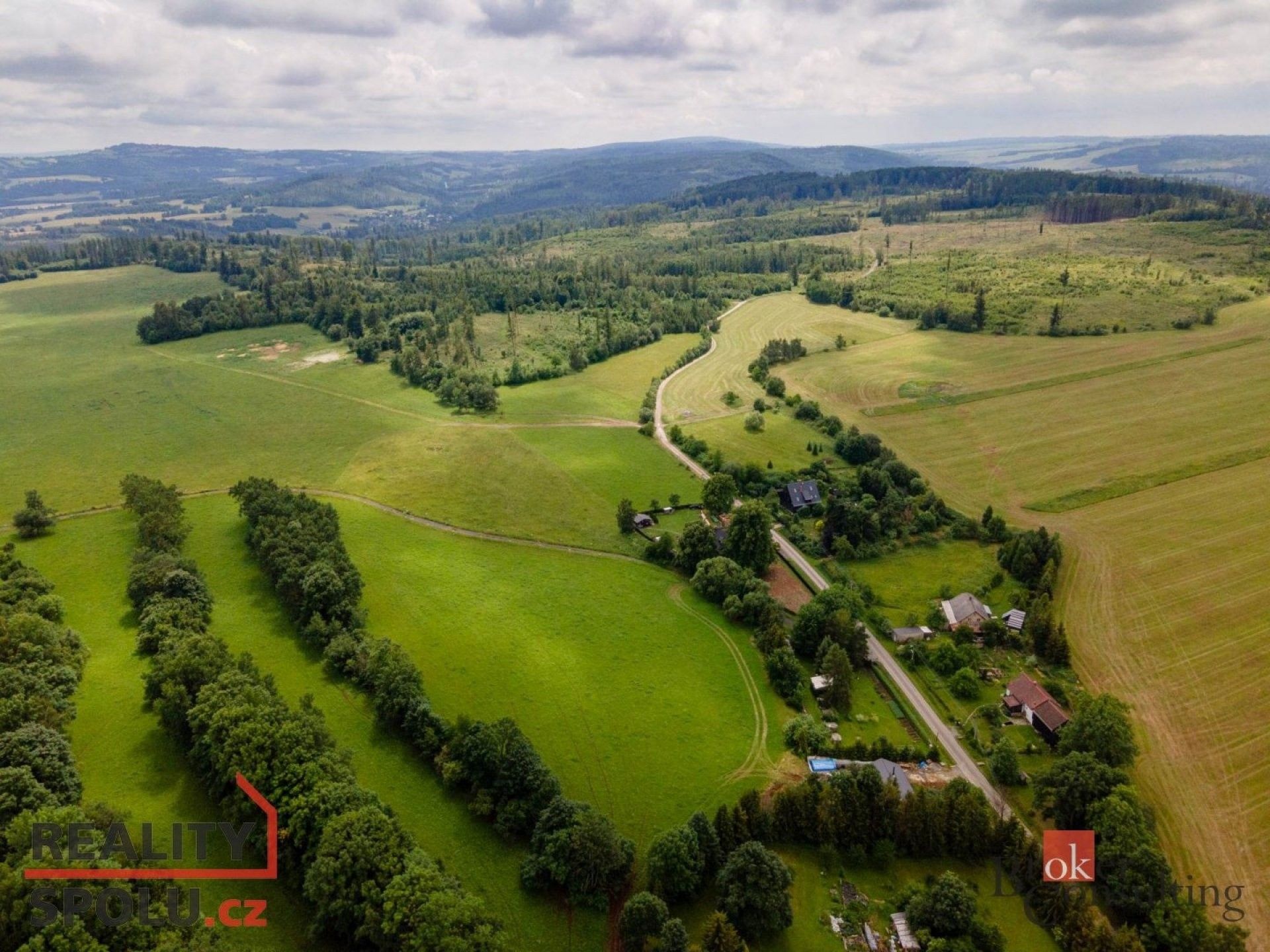 Prodej pozemek pro bydlení - Mezina, 1 167 m²