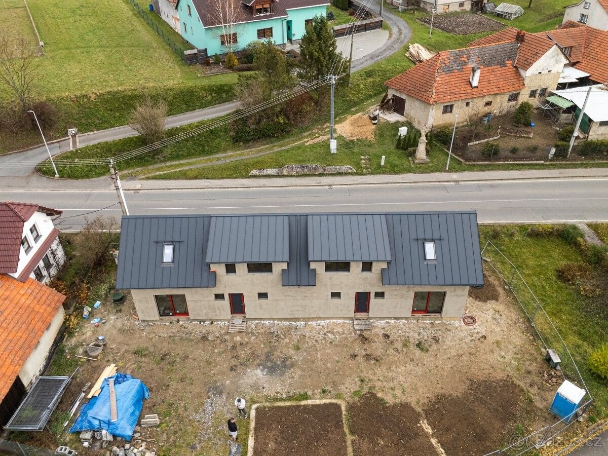 Rodinné domy, Opatovice u Hranic, 753 56