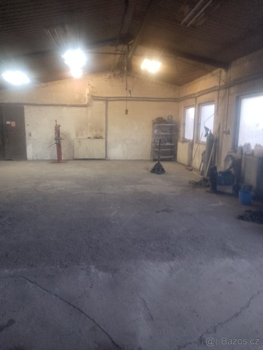 Pronájem sklad - Janovice nad Úhlavou, 340 21