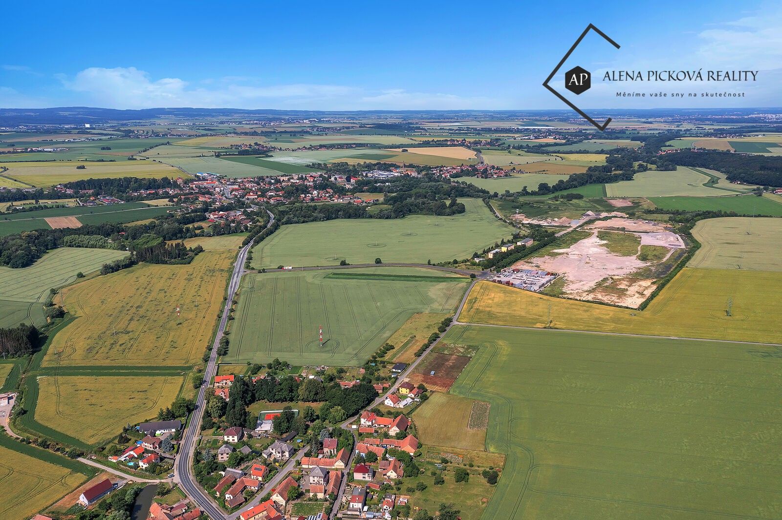 Prodej pozemek pro bydlení - Čankovice, 1 815 m²