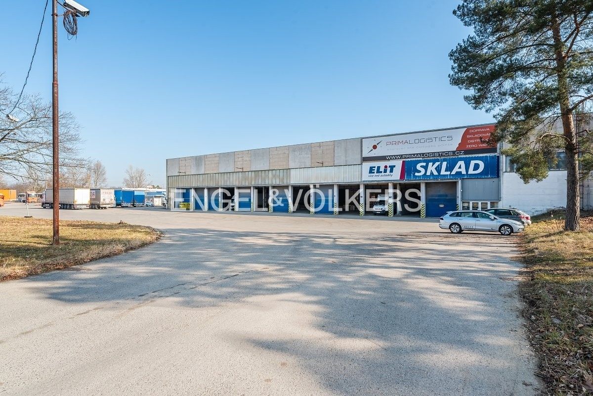 Sklady, Bavorská, Praha, 2 m²