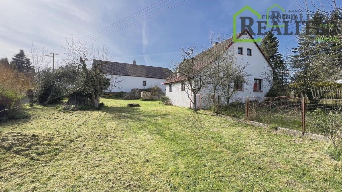 Chaty, Dačice, 380 01