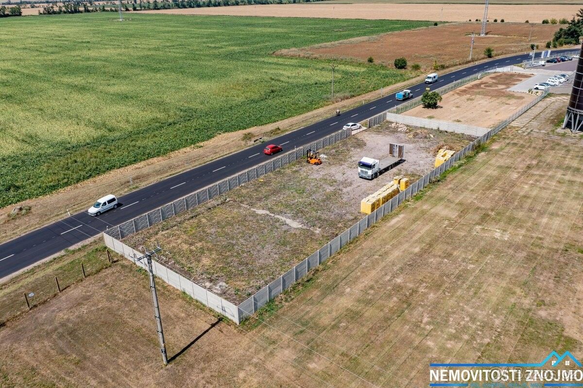 Prodej pozemek pro bydlení - Hodonice, 671 25