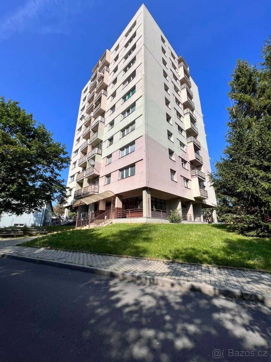 2+1, Bruntál, 792 01, 64 m²