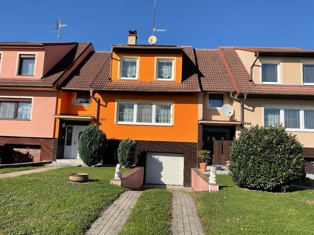 Rodinné domy, Mikulčice, 696 19