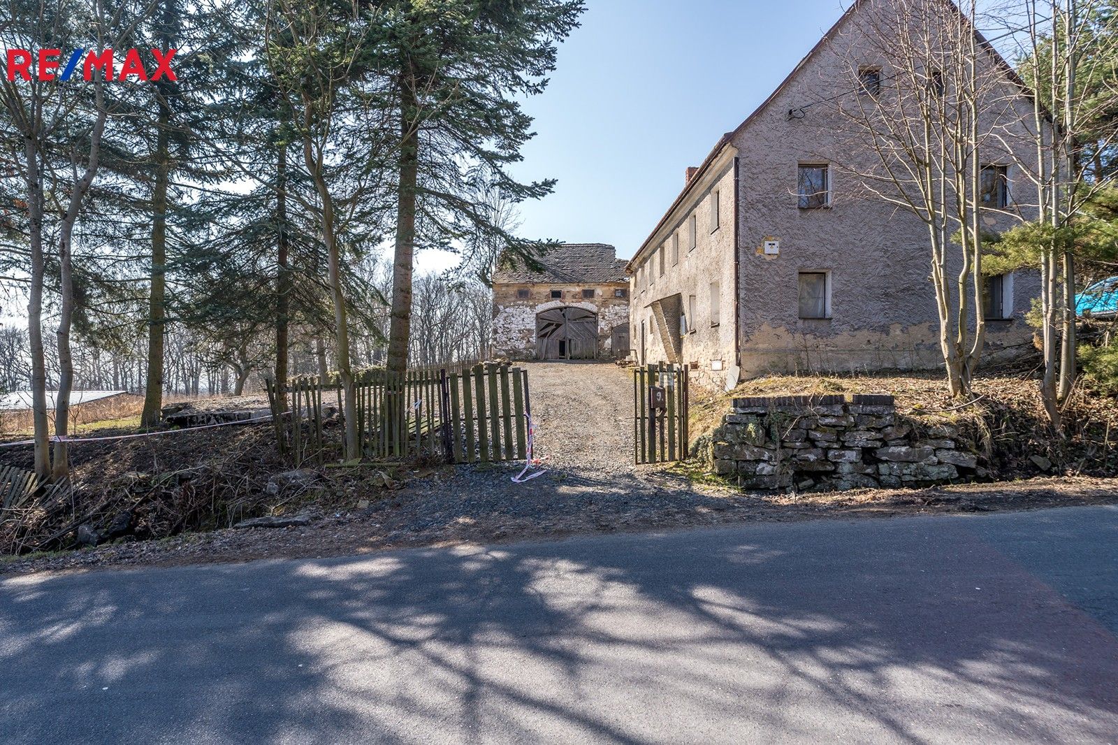 Prodej rodinný dům - Knínice, Libouchec, 240 m²