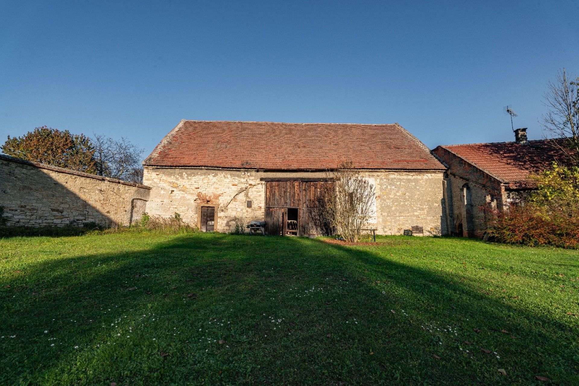 Zemědělské usedlosti, K Rybníku, Kněževes, 279 m²