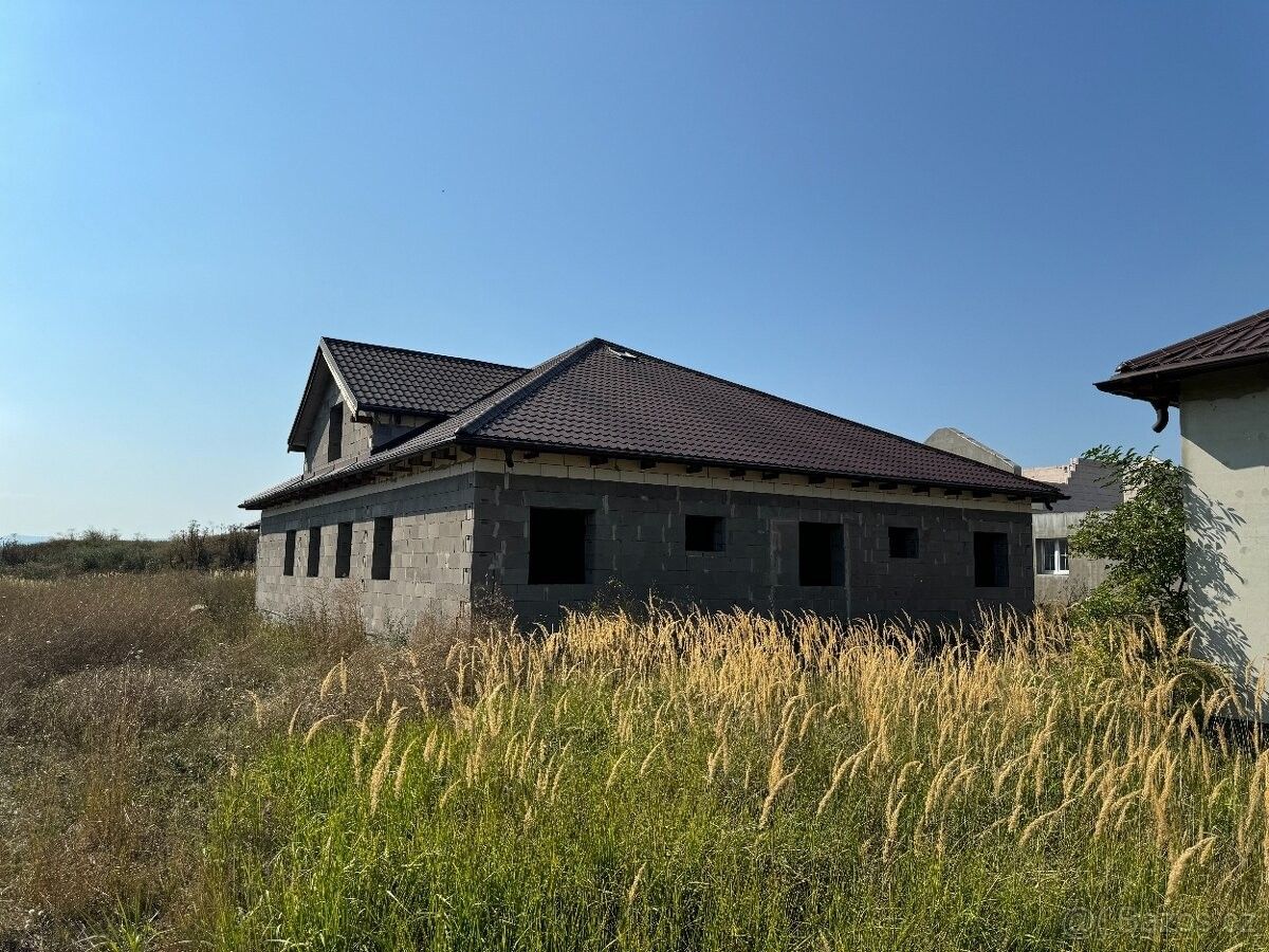 Rodinné domy, Žatec, 438 01