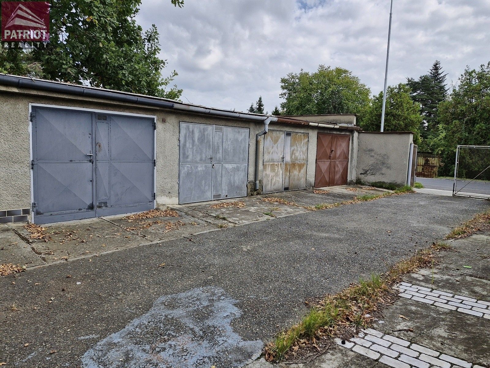 Garáže, Arbesova, Olomouc, 18 m²