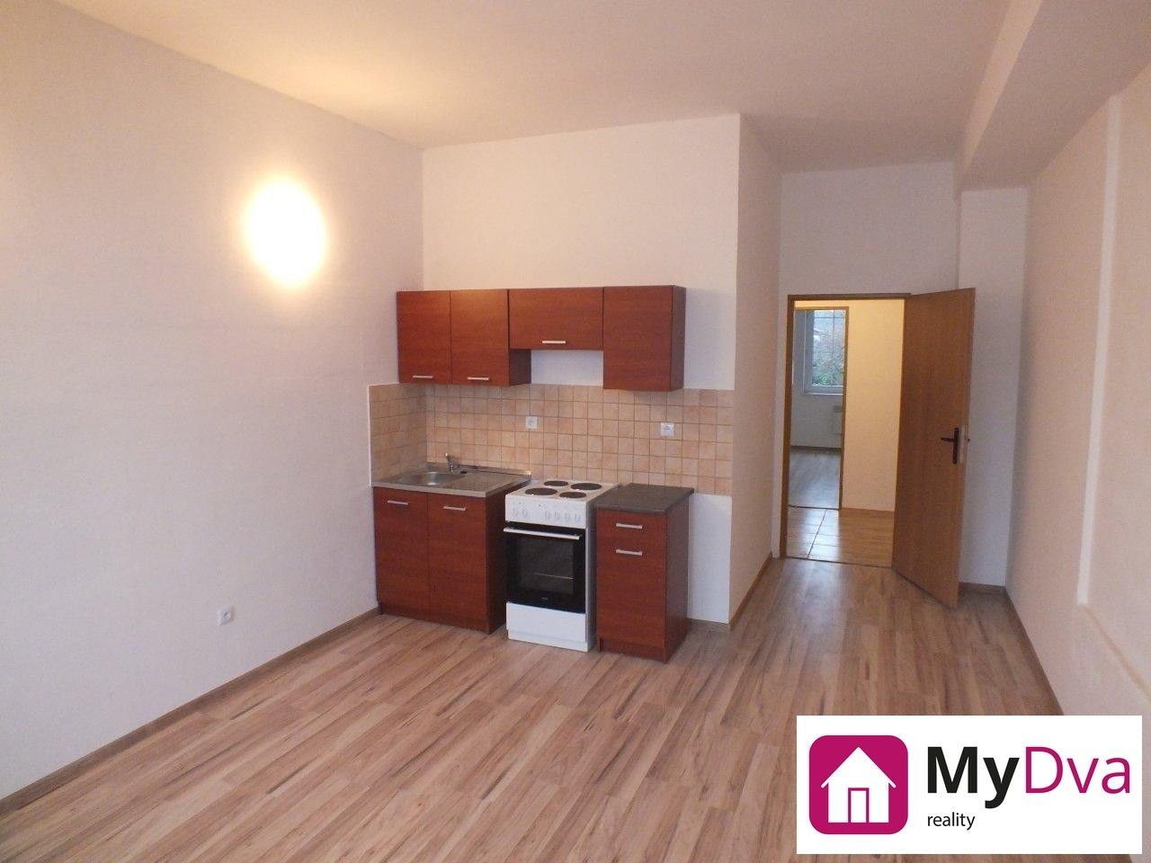 Pronájem byt 2+kk - Cihlářská, Znojmo, 58 m²