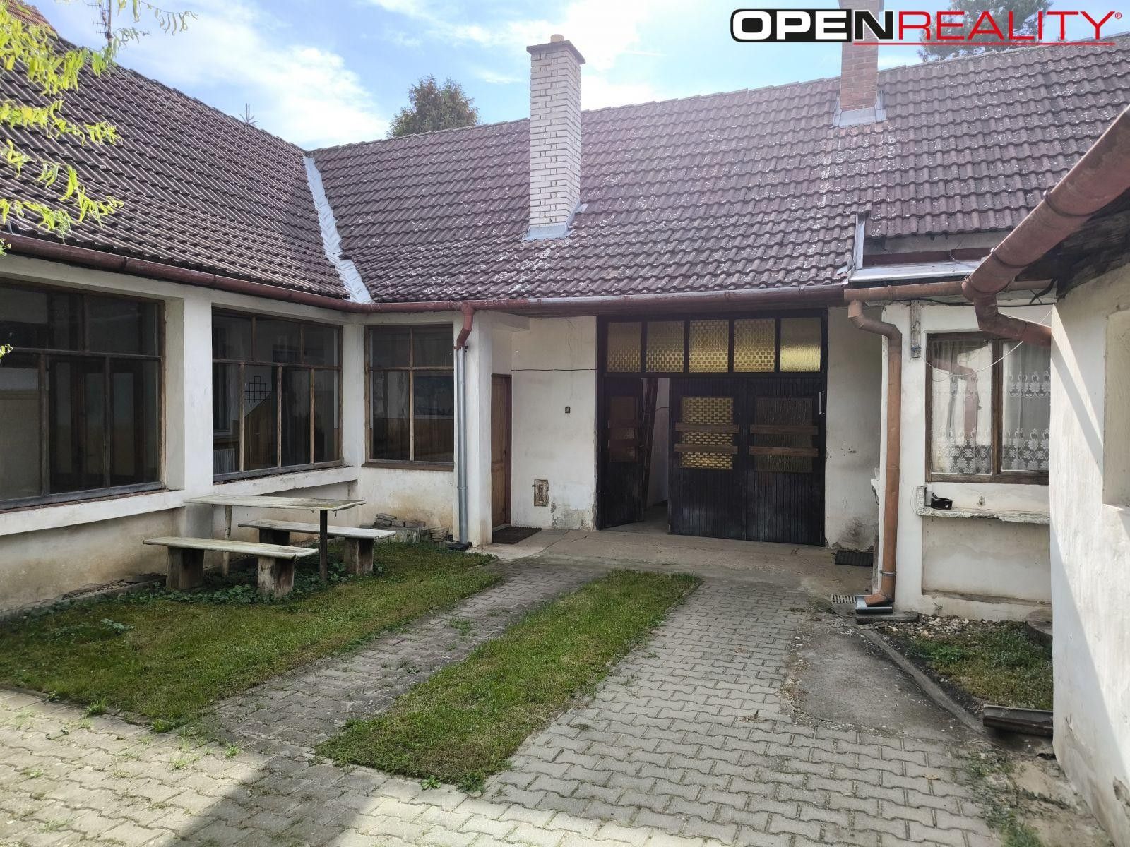 Prodej rodinný dům - Dražky, Vnorovy, 115 m²