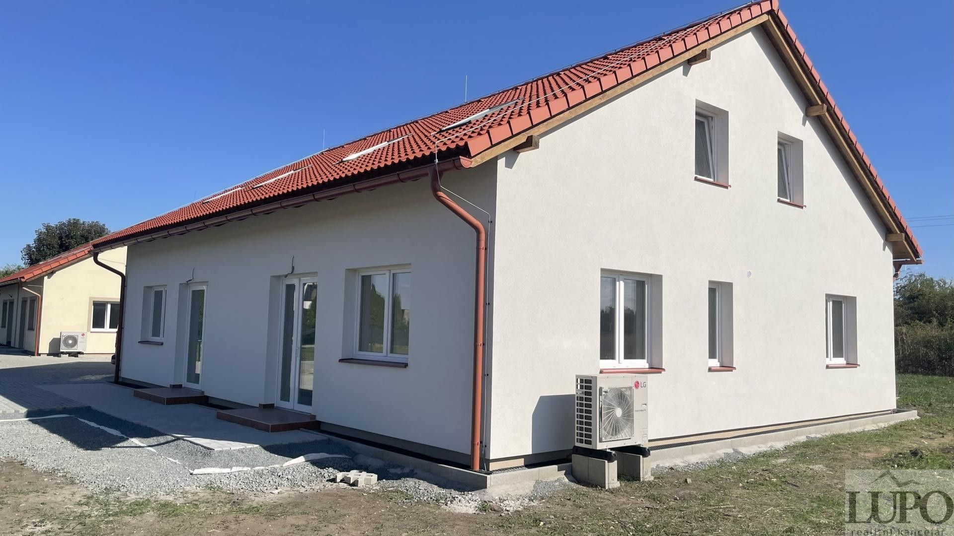 Rodinné domy, Teplická, Postřižín, 128 m²
